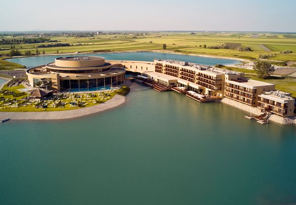 St. Martins Therme & Lodge